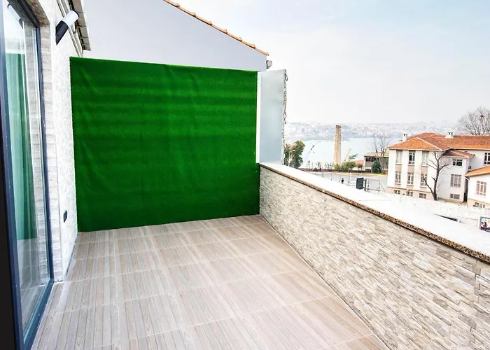 Hotel The New Pera Life